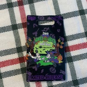 Disney Cruiseline Halloween on the High Seas 2019 pin